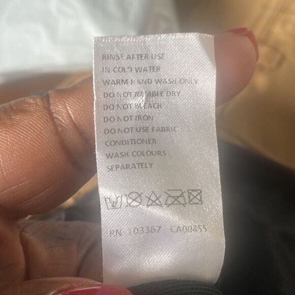 ElomiI Black Full Coverage Wired Bra 40L - Picture 7 of 7